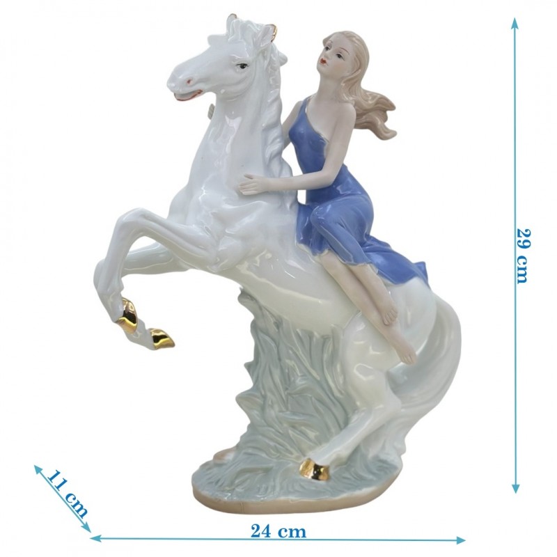 HP 030  (8) Статуэтка Девушка на коне,  29*25 см